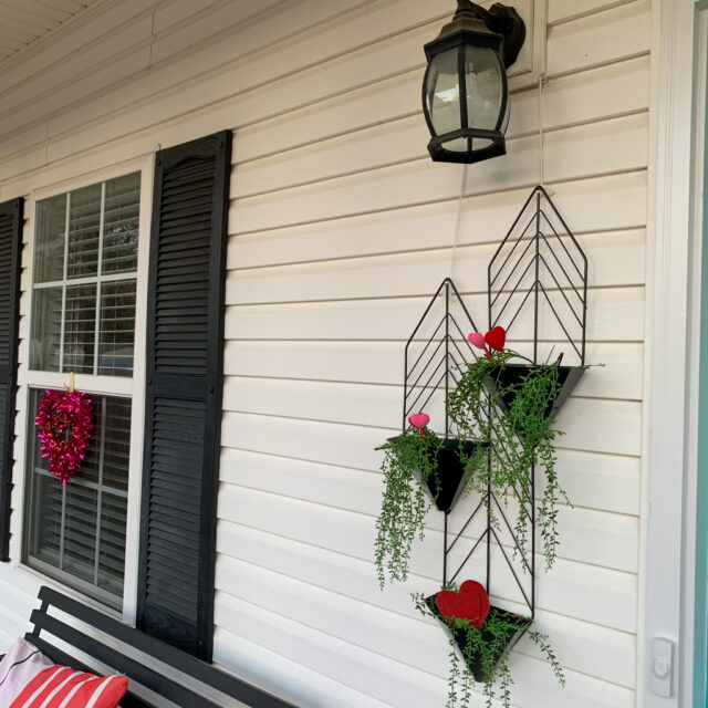 Lively Valentine S Day Porch Decor To Inspire You