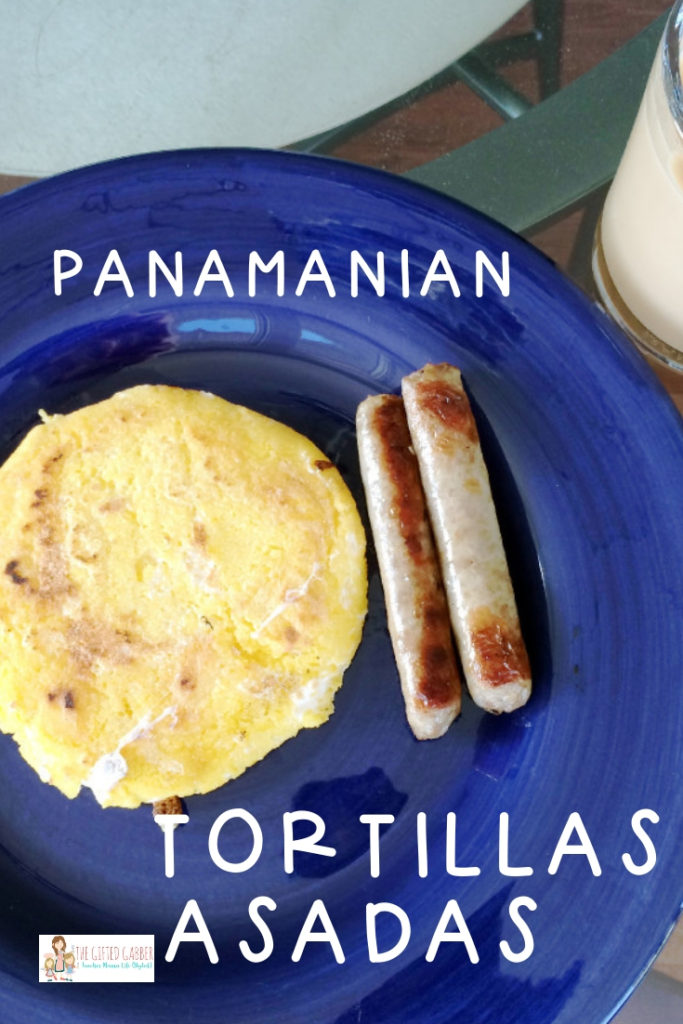 Learn how to cook homemade corn tortillas of Panamana (Panamanian tortillas asadas).This breakfast staple can be grilled or baked. Check out this recipe for some Panamanian culture at home!