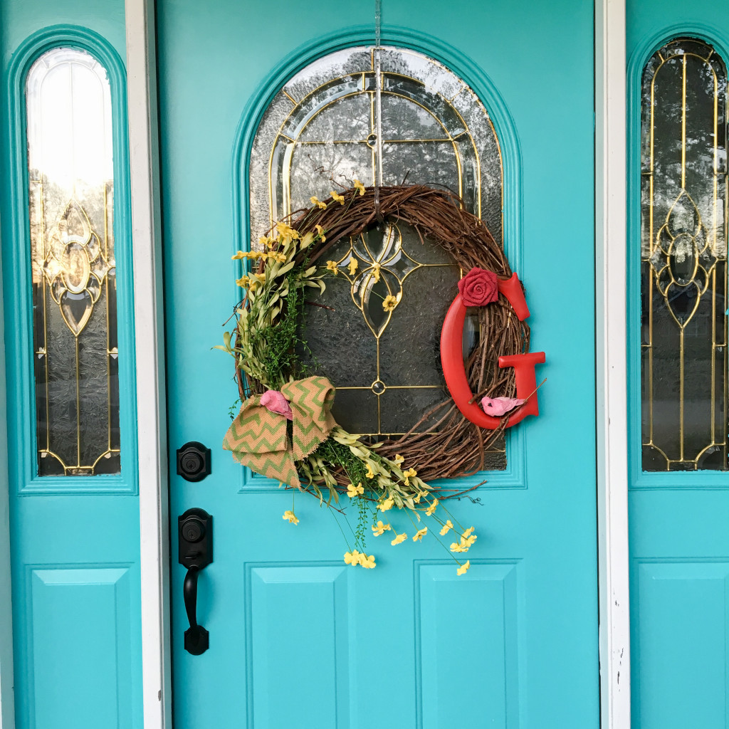 Can you really not be happy when looking at bold turquoise colors on houses? Turquoise and teal add such a fun pop anywhere on the exterior such as with a turquoise door and shutters. Though Sherwin Williams and Benjamin Moore have plenty of fun turquoise colors, this turquoise paint color from Valspar is hard to beat! #door #exteriors #home #paint #homedecor 