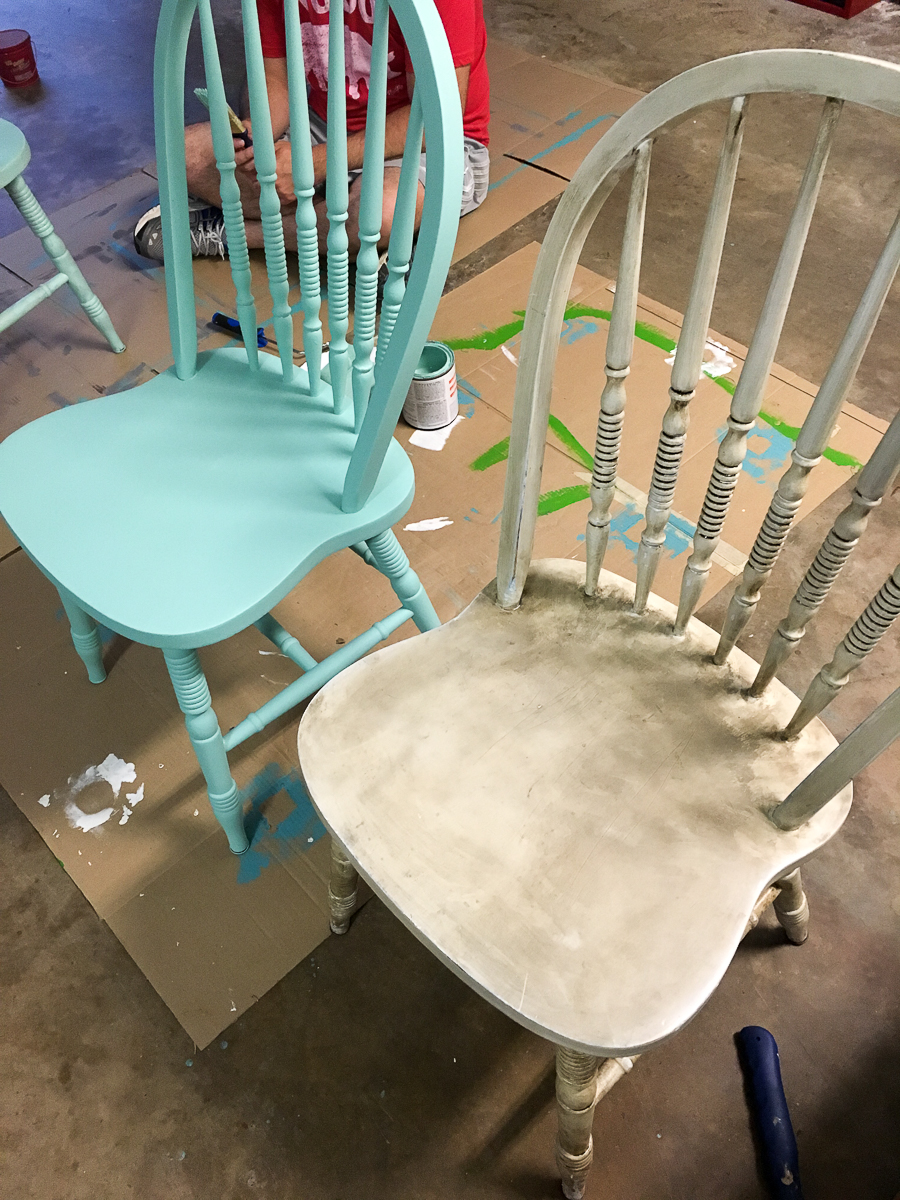 Turquoise and White Kitchen Table - Round Table - The Gifted Gabber