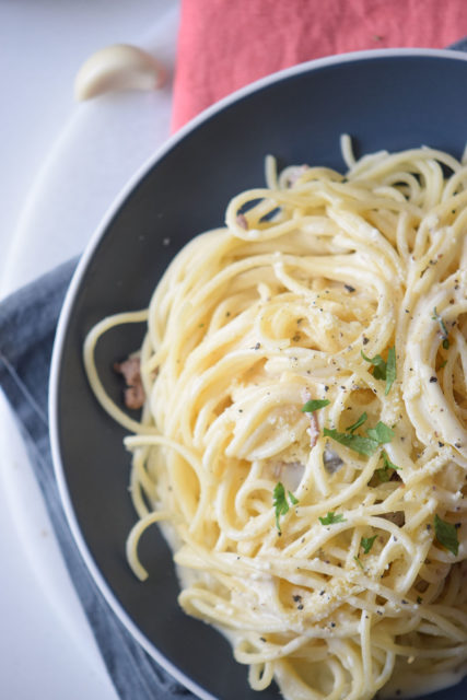 Cheesy Mushroom Pasta for Slow Cooker - The Gifted Gabber