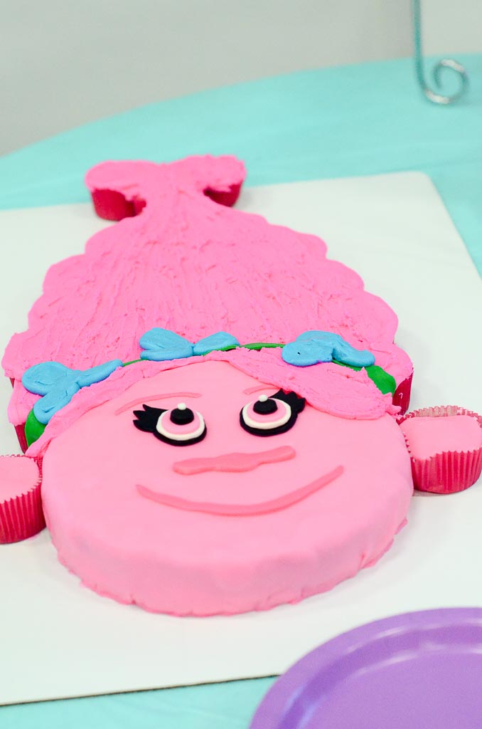 Trolls Birthday Party - Poppy Cake - The Gifted Gabber