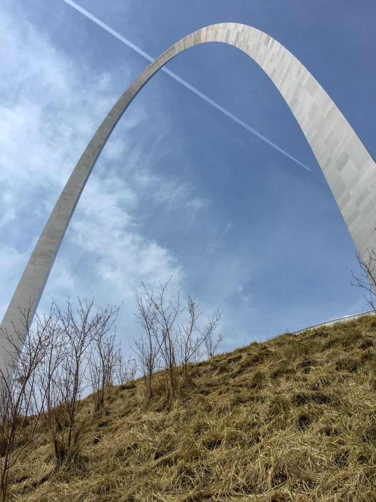 St. Louis Arch with sky in background 