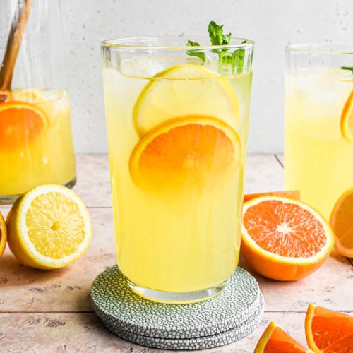 45 Best Lemonade Drinks with Alcohol and Without