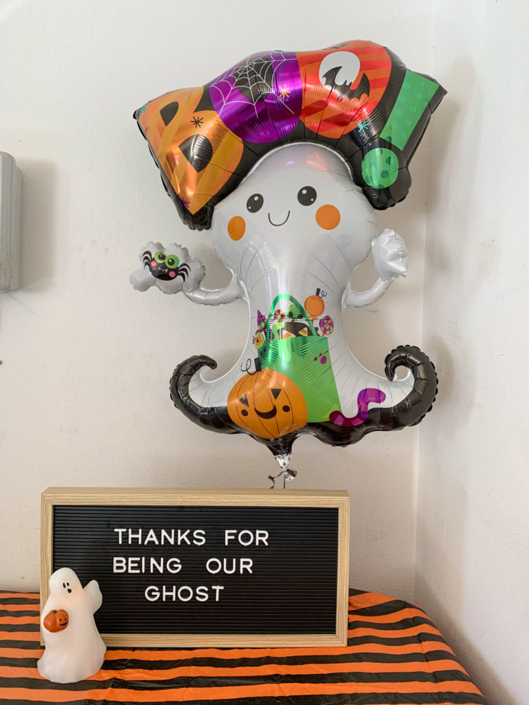 cute Halloween letter board for kids Halloween party