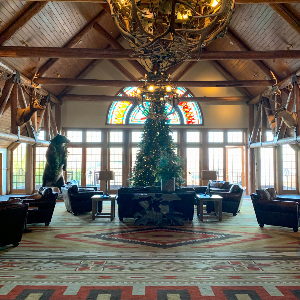 a lobby at Falls Lodge