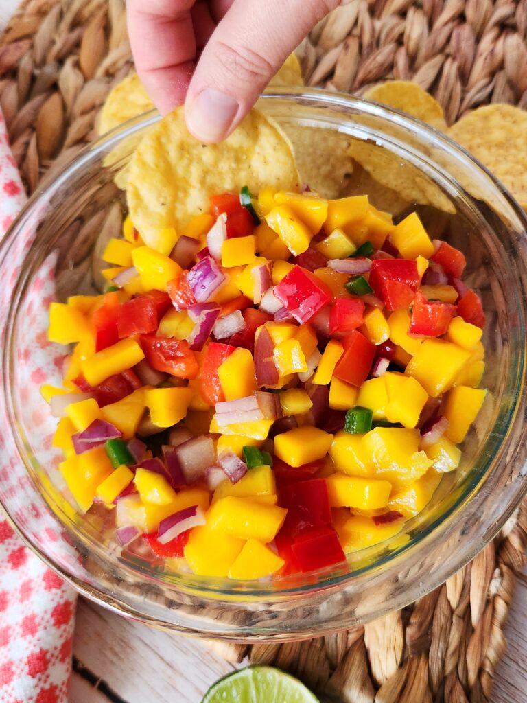Easy Mango Pico de Gallo with Chili (or Without)