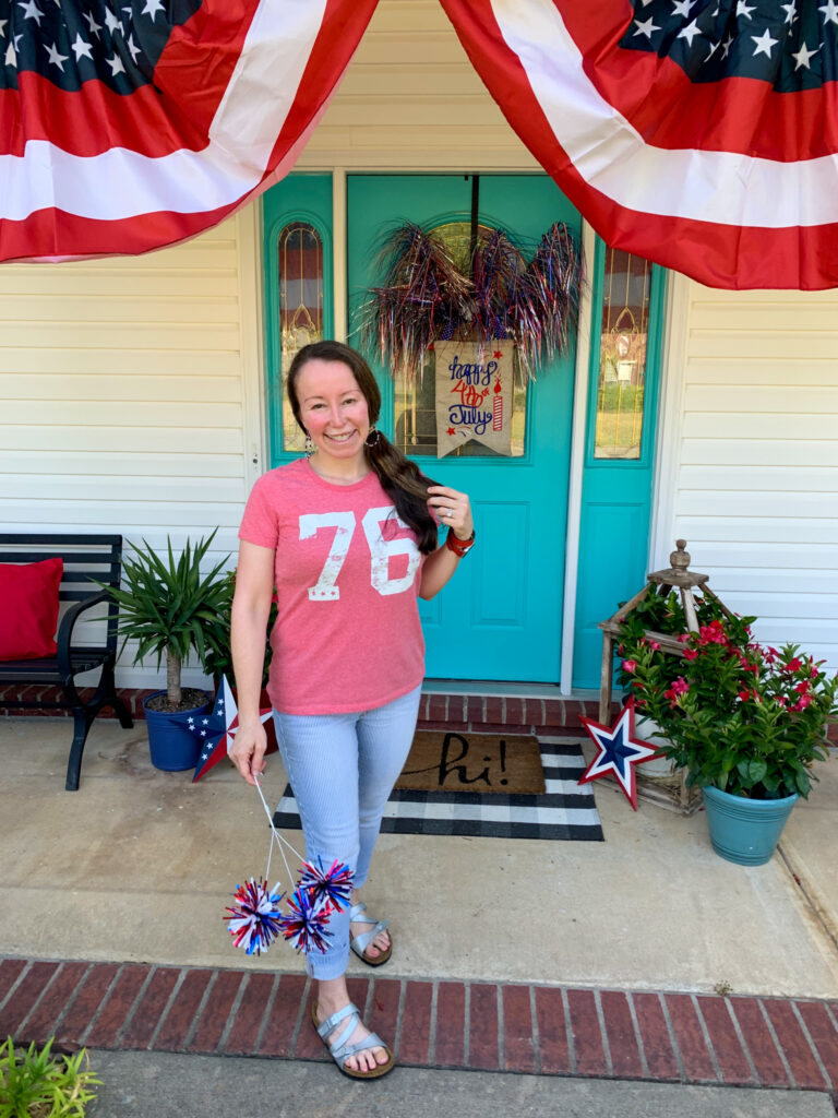 woman wears 4th of July outfits for women