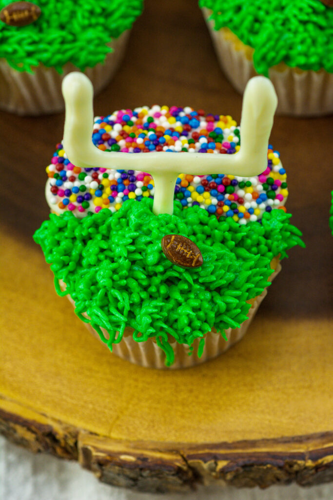 football field cupcakes with white chocolate goal post