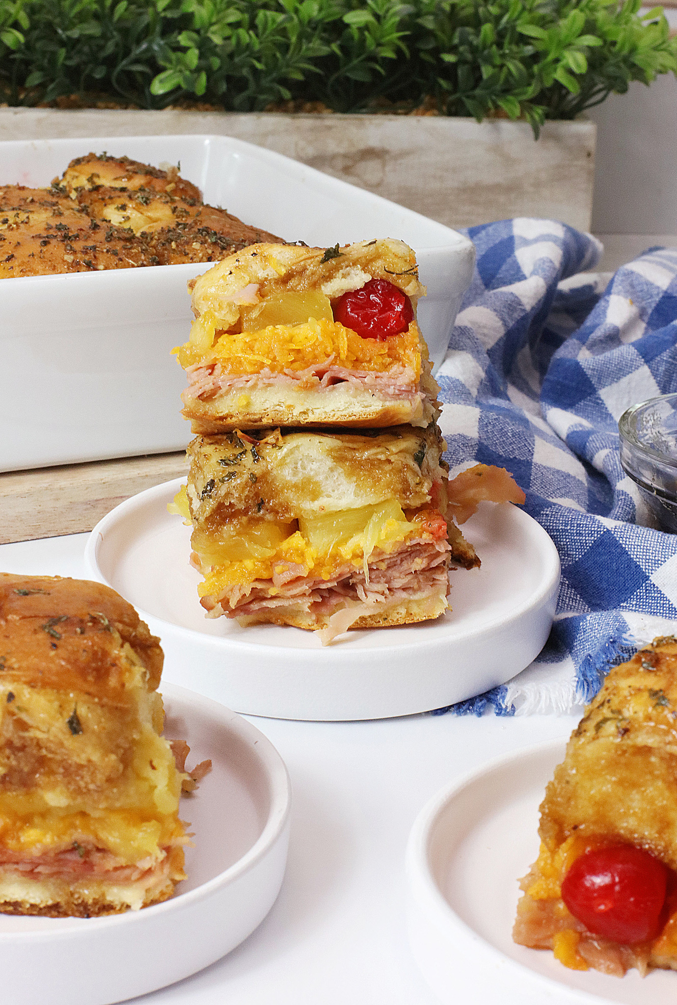 HAM AND PINEAPPLE SLIDERS visual data 8