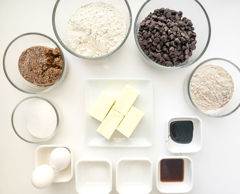 ingredients in small containers